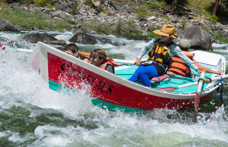 River Rowing Techniques - A Small Guide's Guide to Rowing Big Boats 